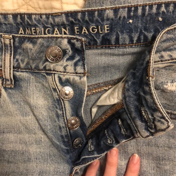 American Eagle Mom Jeans - Picture 3 of 6